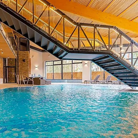 & Wellness Fitak****