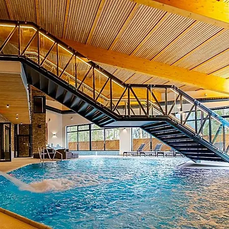 & Wellness Fitak****