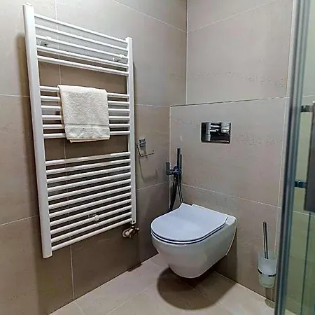 & Wellness Fitak****